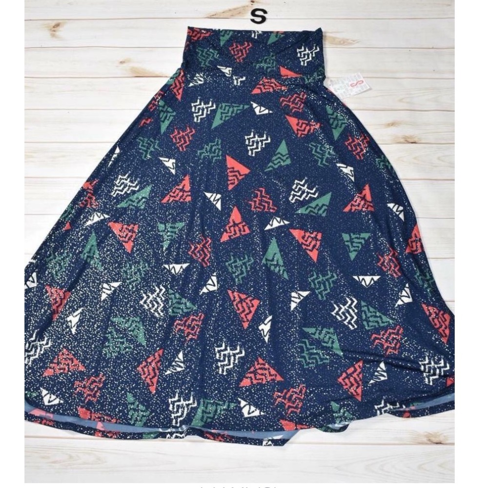 Elegant Lularoe maxi skirt